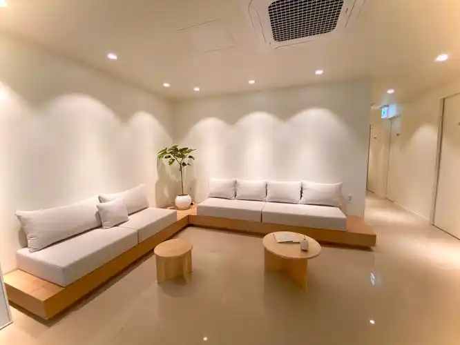 菲斯莱茵整形外科